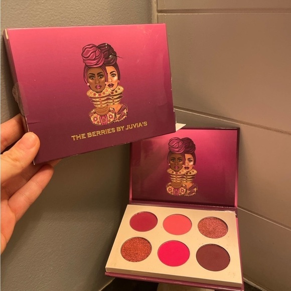 Juvia's Place Other - The berries by JUVIAS palette